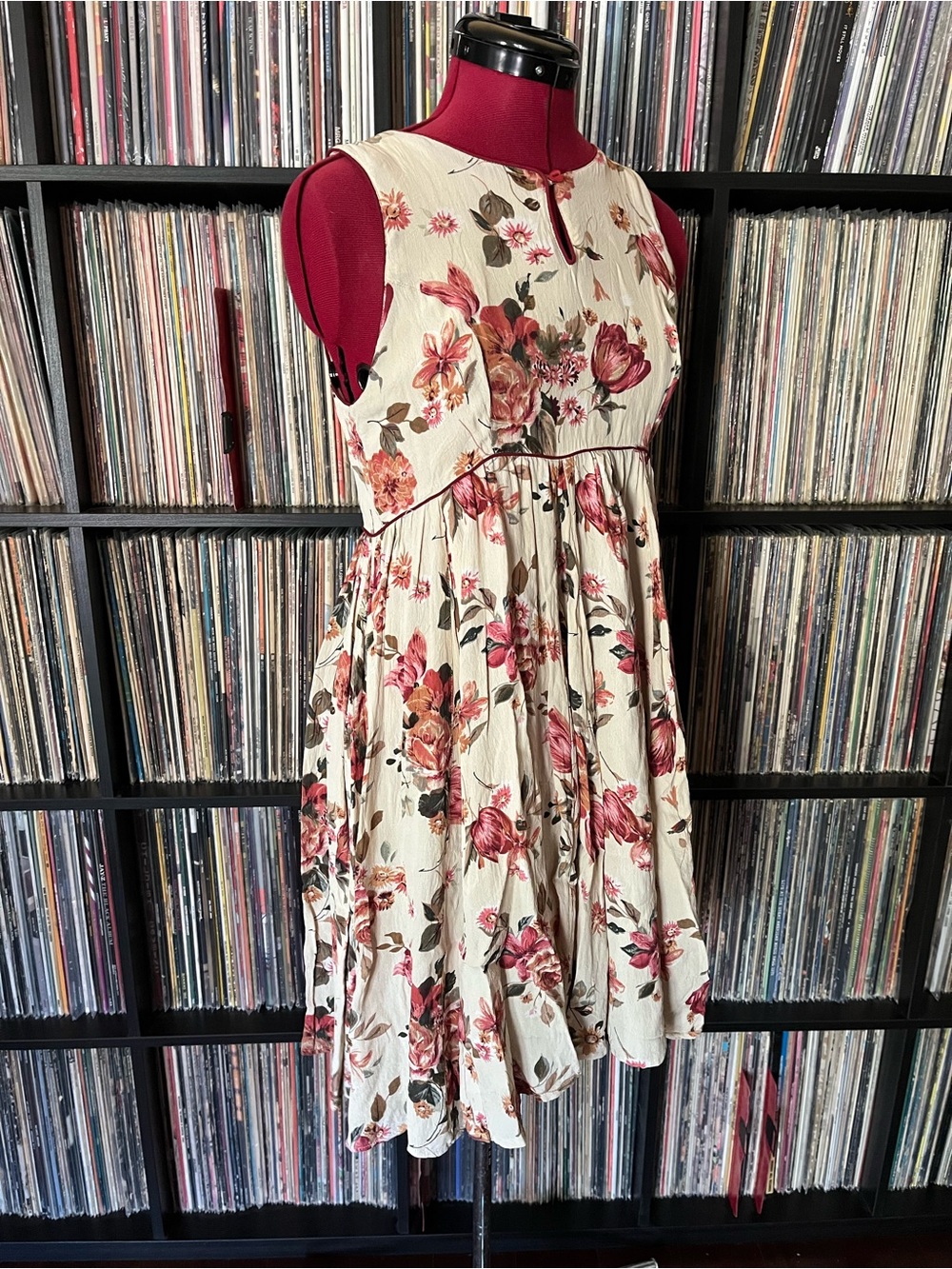 Starina Vintage Rayon India Floral 90s Y2K mini dress